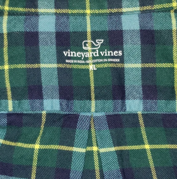 Vineyard Vines | Stretch Flannel Plaid Shirt - Picture 2 of 6